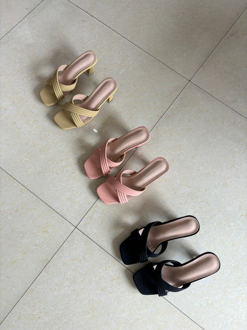 Women Casual Criss Cross Strap Heels